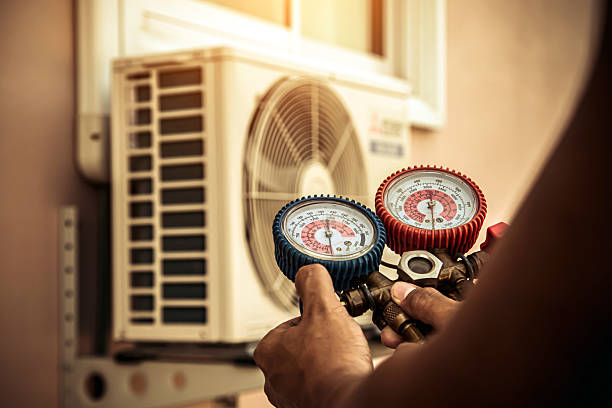 Professional Ac Installation technician working in Gowen, MI